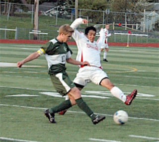 Covering the mid to left sideline