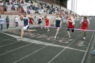AHS junior Kellen Botten places first in the 100