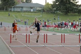 Junior hurdler Amanda Wregglesworth finished sixth in the girls 300 hurdles final.