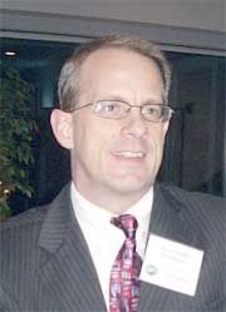 Steve Peiffle acts as emcee at the city of Arlingtons planning workshop Jan. 10.