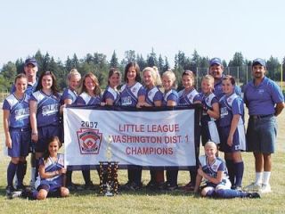 The Stilly Elite girls dominated their league this season and got off to a flying start at state