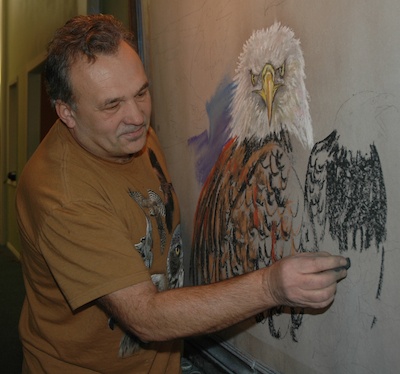 Arlington mural artist Harry Engstrom gave attendees of last year's Eagle Festival a dual lesson on drawing and identifying different types of eagles.
