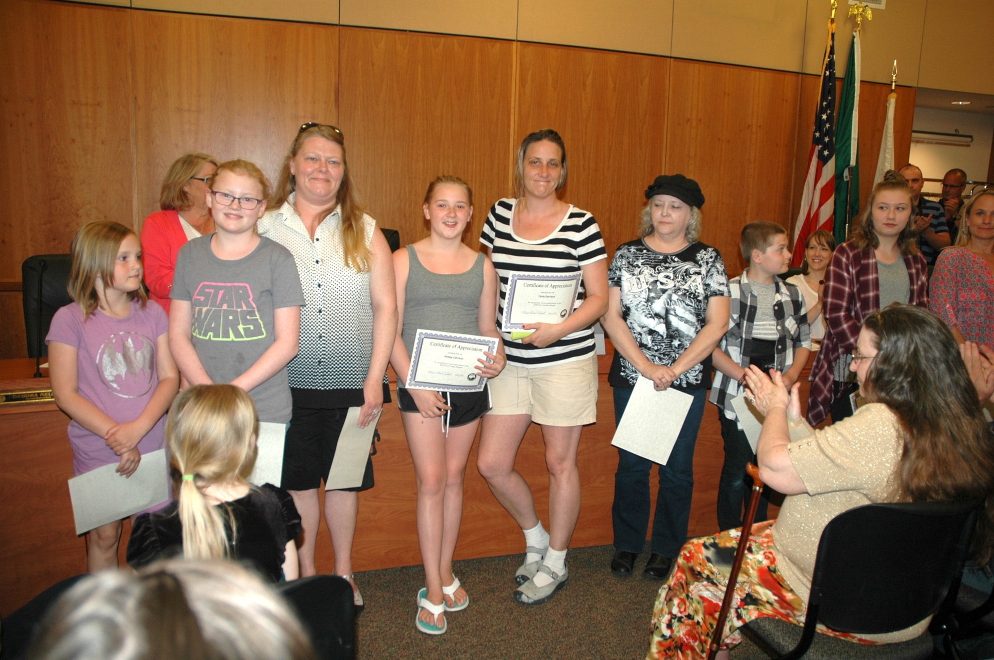 Kirk Boxleitner/Staff PhotoVicky McMurray’s graffiti paint-out drew so many volunteers that they could barely all fit in the Arlington City Council Chambers June 6.