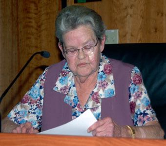 Arlington City Council member Sally Lien moves on Oct. 3 to extend the city’s moratorium on medical marijuana collective gardens within the city limits