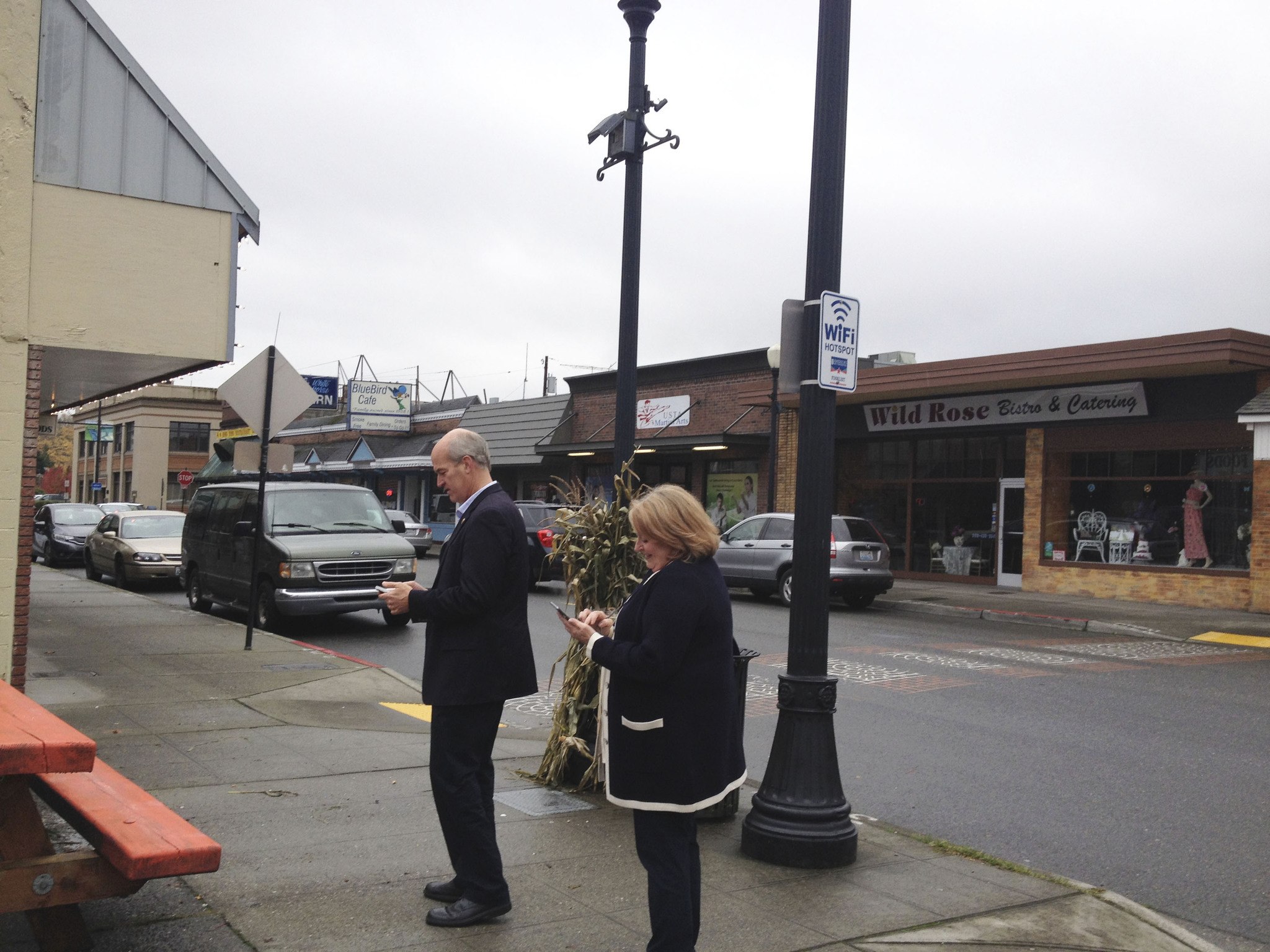 2nd District U.S. Rep. Rick Larsen and Arlington Mayor Barb Tolbert put their mobile phones to the test at a new Wi-Fi hot zone located at a pocket park site in downtown Arlington.