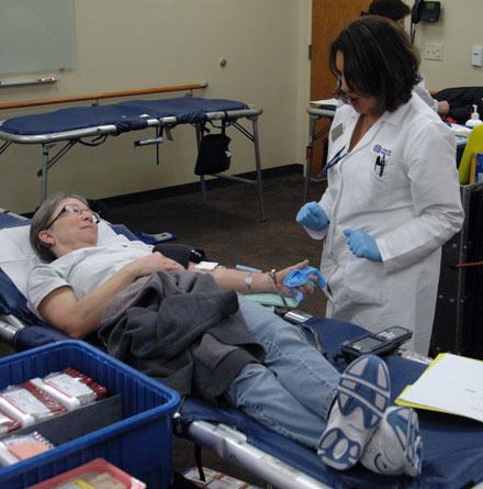 Arlington resident Kathy Freeman prepares to donate blood at Cascade Valley Hospital’s Dec. 30 blood drive.