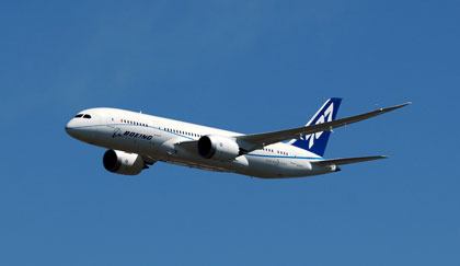 The Arlington Fly-In got a special fly-by from Boeing’s 787 Dreamliner on July 8.