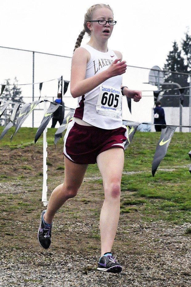 Lily Whitehead of Lakewood wins the Cascade Conference title Oct. 24.