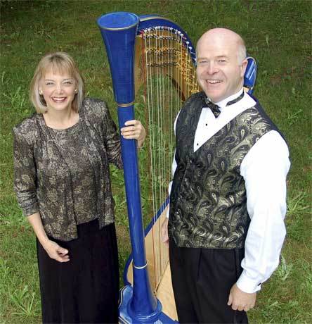 Musicians Bronn and Katherine Journey will perform at the Byrnes Performing Arts Center in Arlington on Nov. 19.