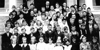 Silvana School circa 1918