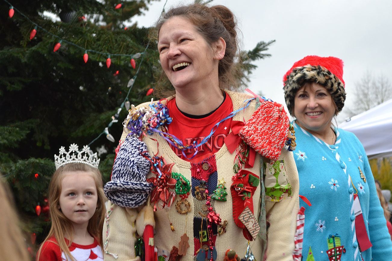 Snowballs fall on Arlington holiday festival