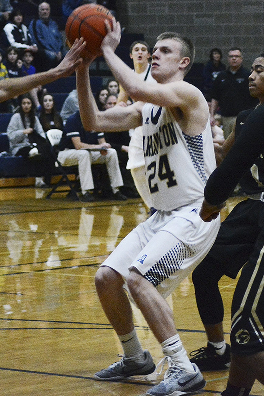 Arlington takes on Squalicum in first round of 3A boys basketball district tournament