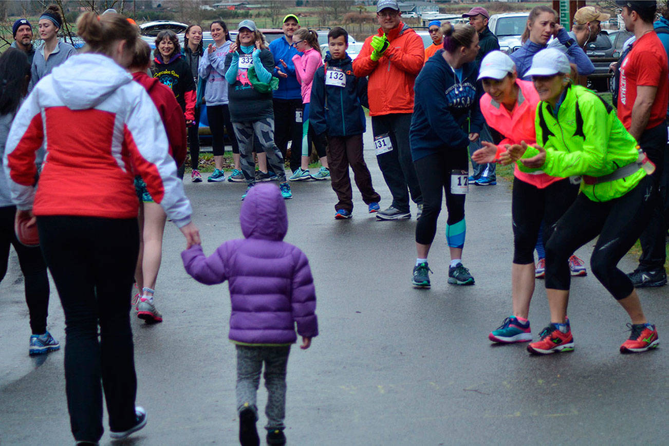 Runners raise money for girl who beat cancer