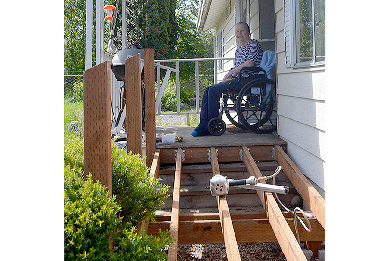 Ramp donation to help M’ville woman be more independent