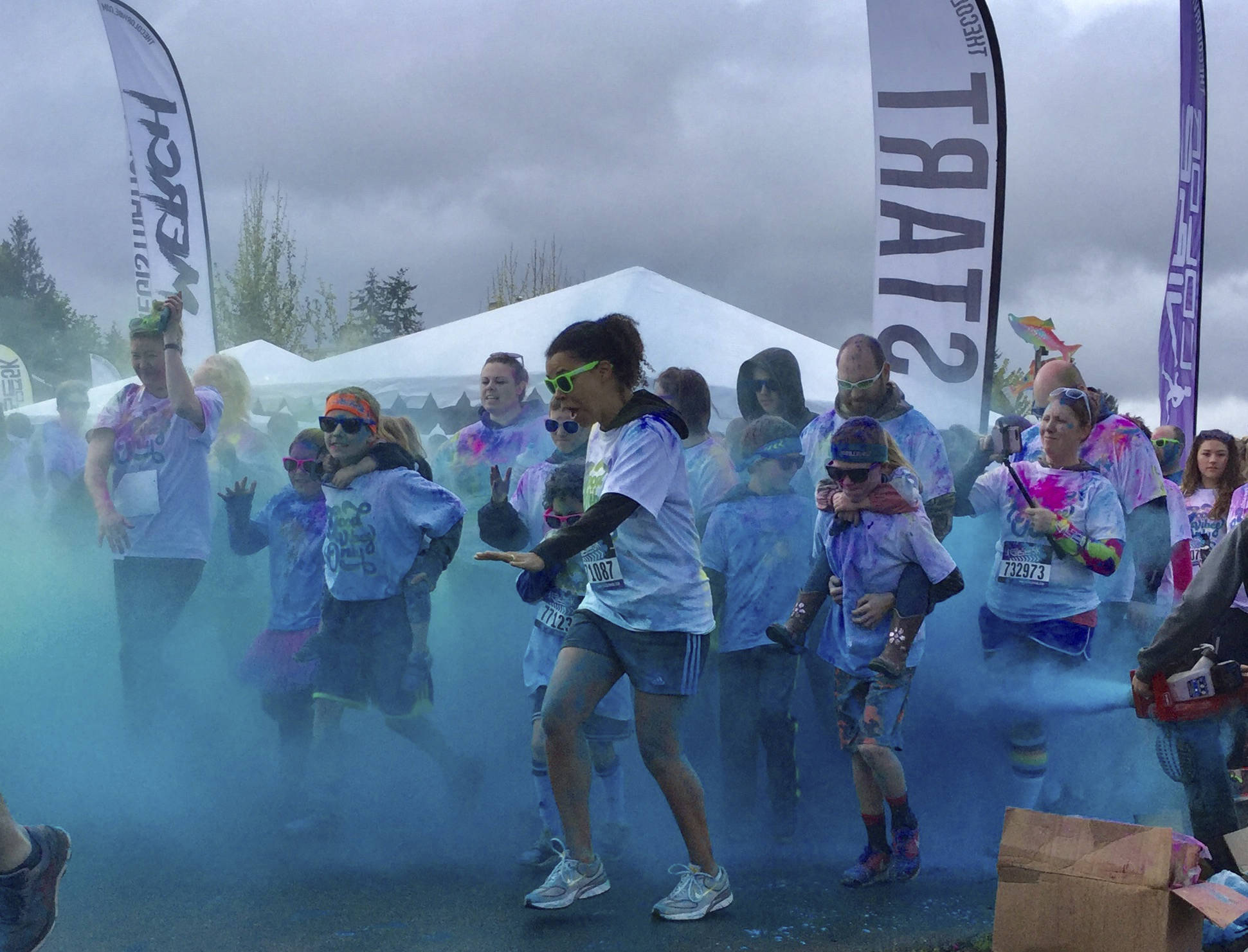 Arlington hosts a fun run with a dash of color (Slideshow)