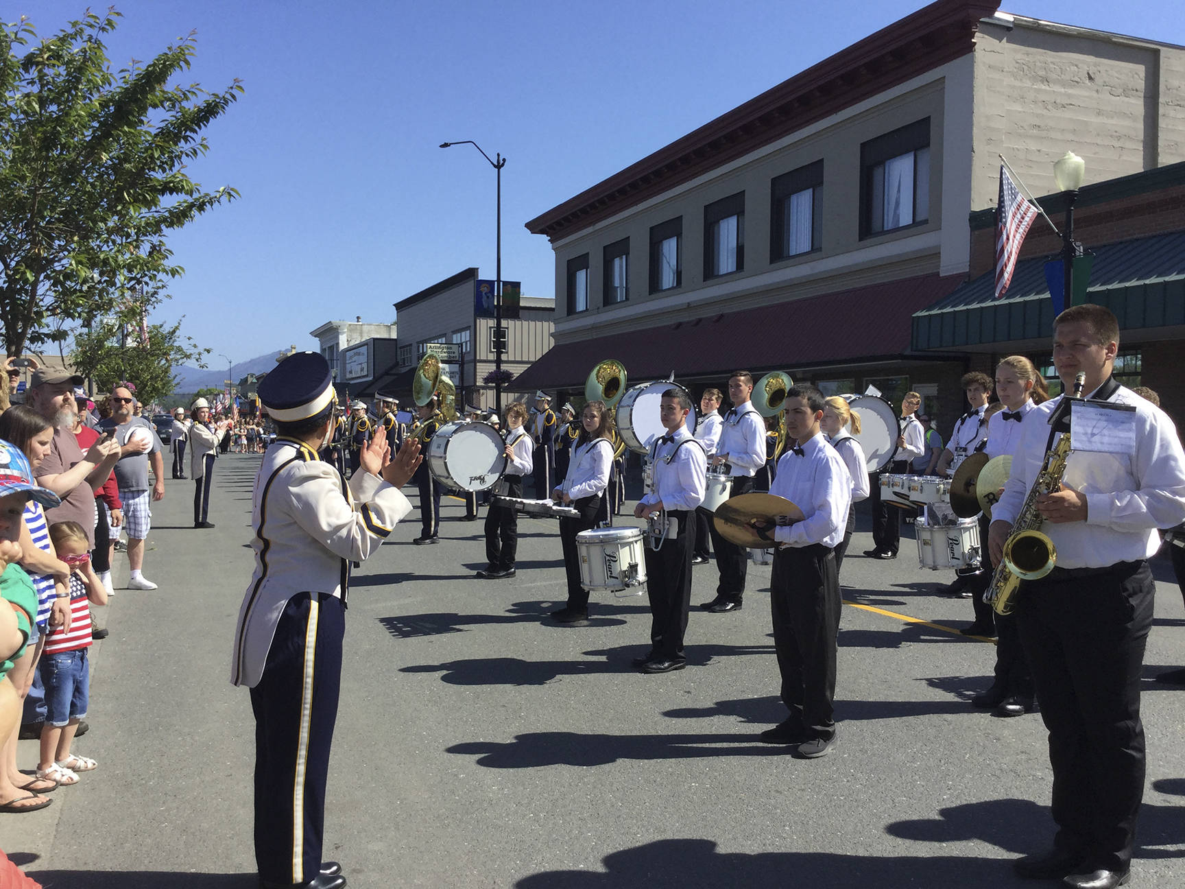 Arlington parade, ceremony honor fallen soldiers (Slide show