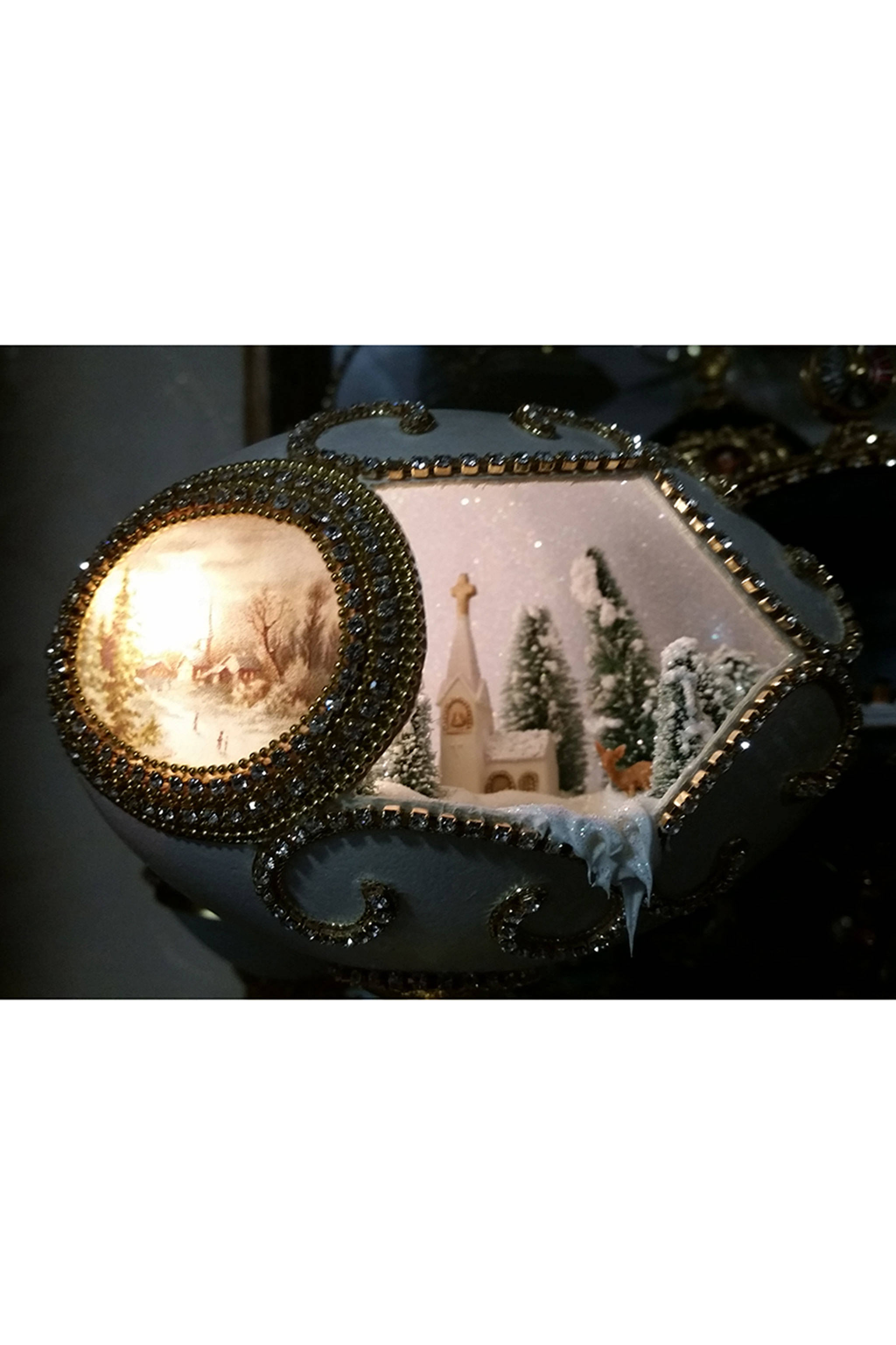 A dozen reasons to like egg art; they make it look overly easy (slide show)