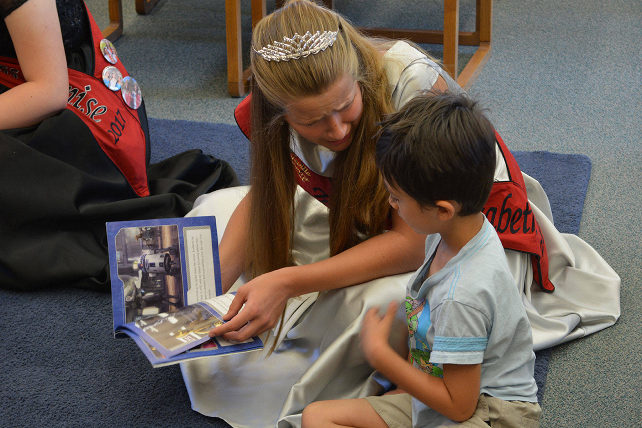 Reading with Royalty Wednesdays at Pinewood Elementary