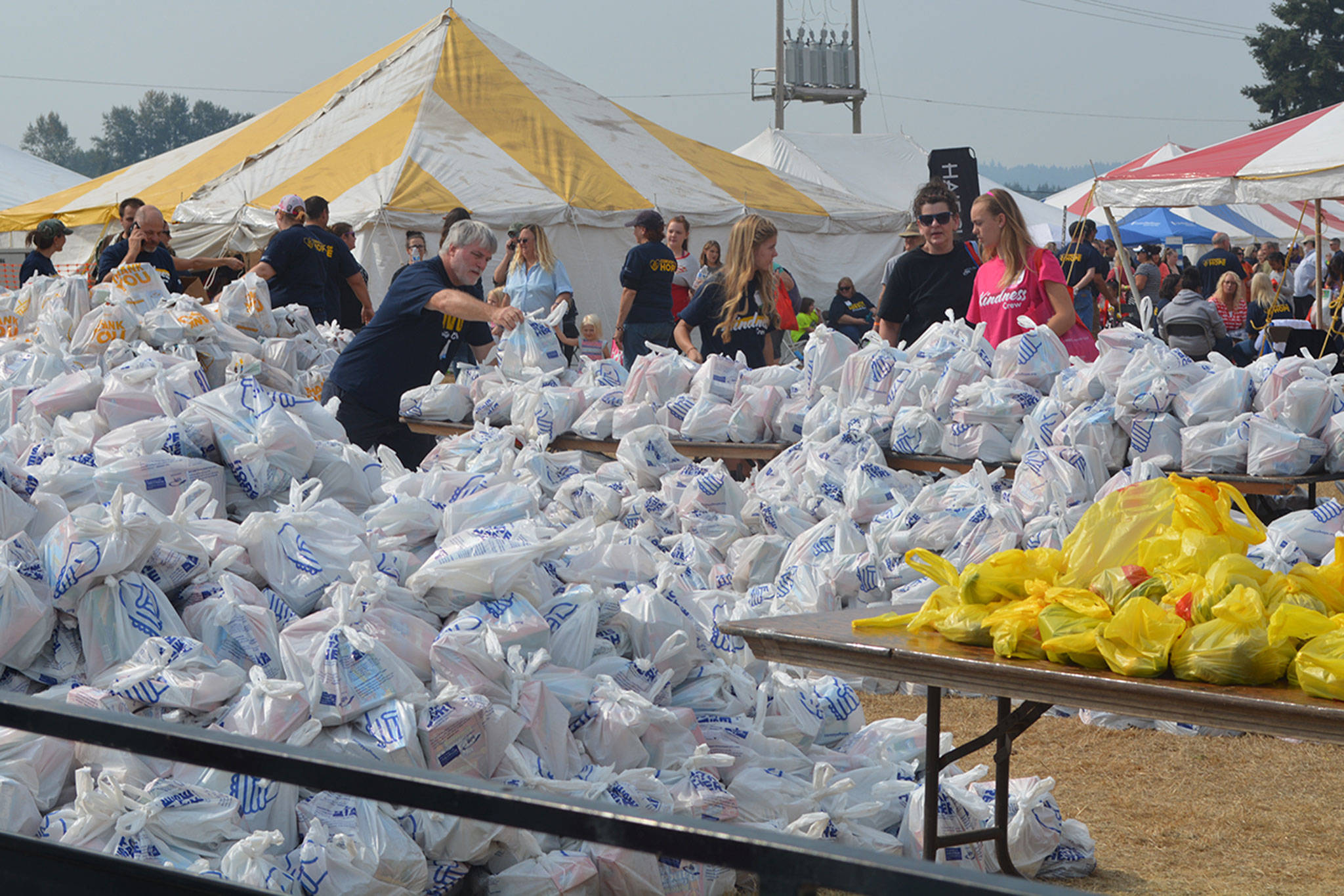 Thousands of volunteers help thousands in need