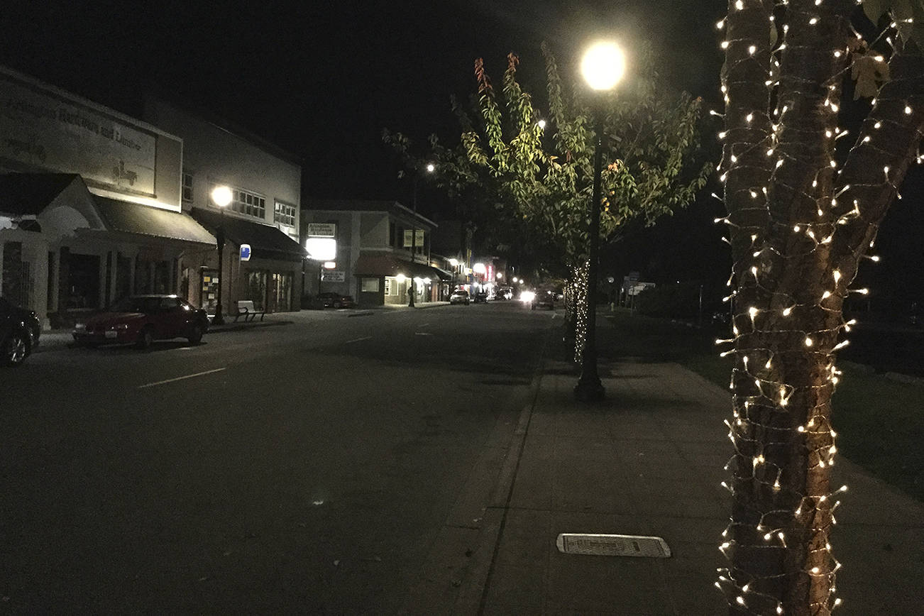 Arlington Cannabis Coalition lights up downtown trees