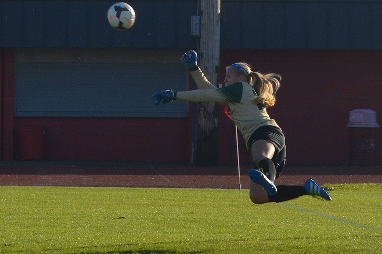 Girls soccer 1st MG team to make state