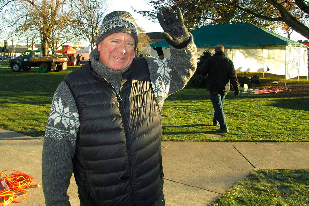 Santa to be all over M’ville Saturday