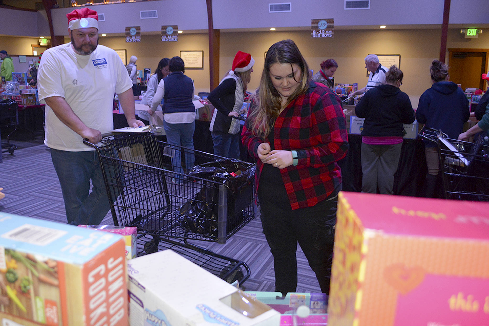 Toy Store helps Santa, parents at Christmas