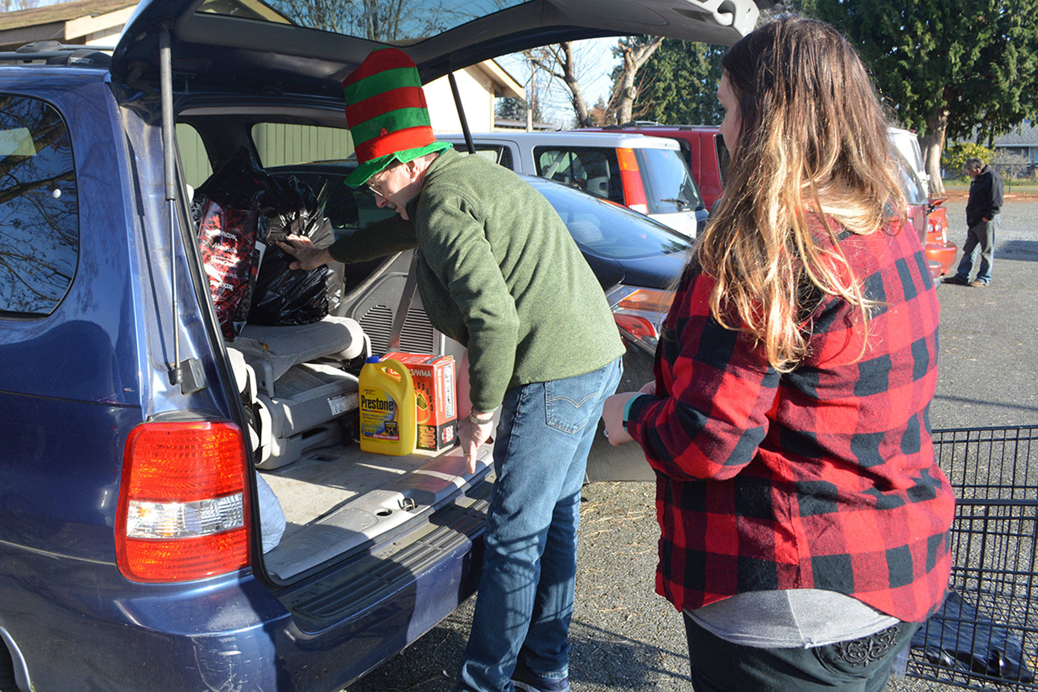 Toy Store helps Santa, parents at Christmas