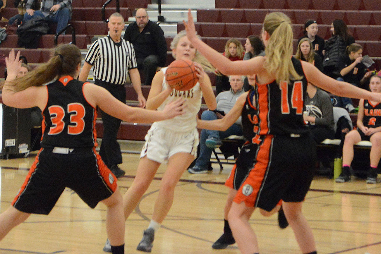 Lakewood on the border of making playoffs after loss to Blaine (slide show)