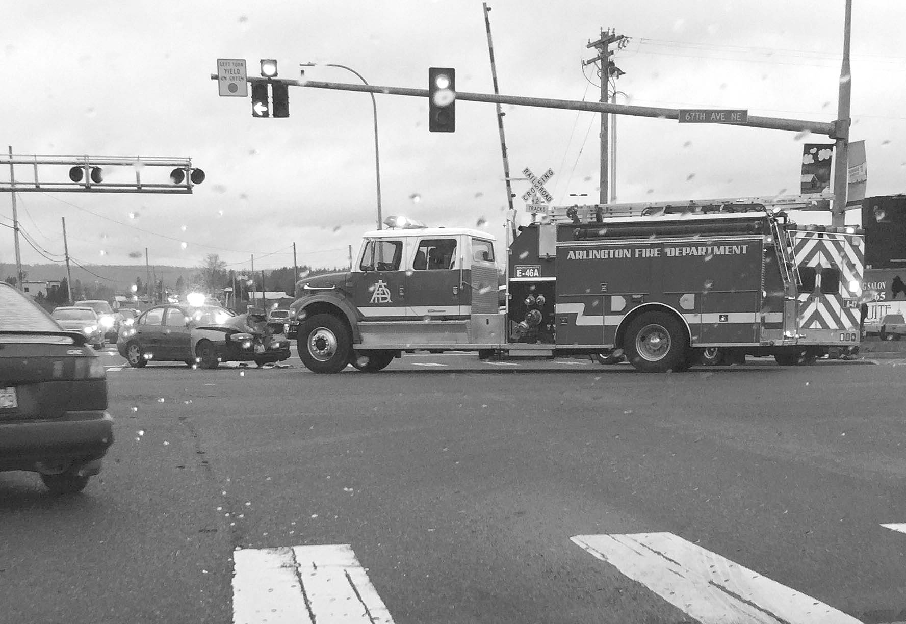 Arlington police and fire respond to collision at 172nd and 67th