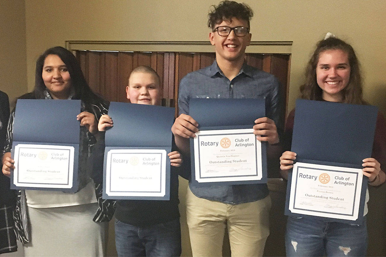 4 Arlington students win money for charities
