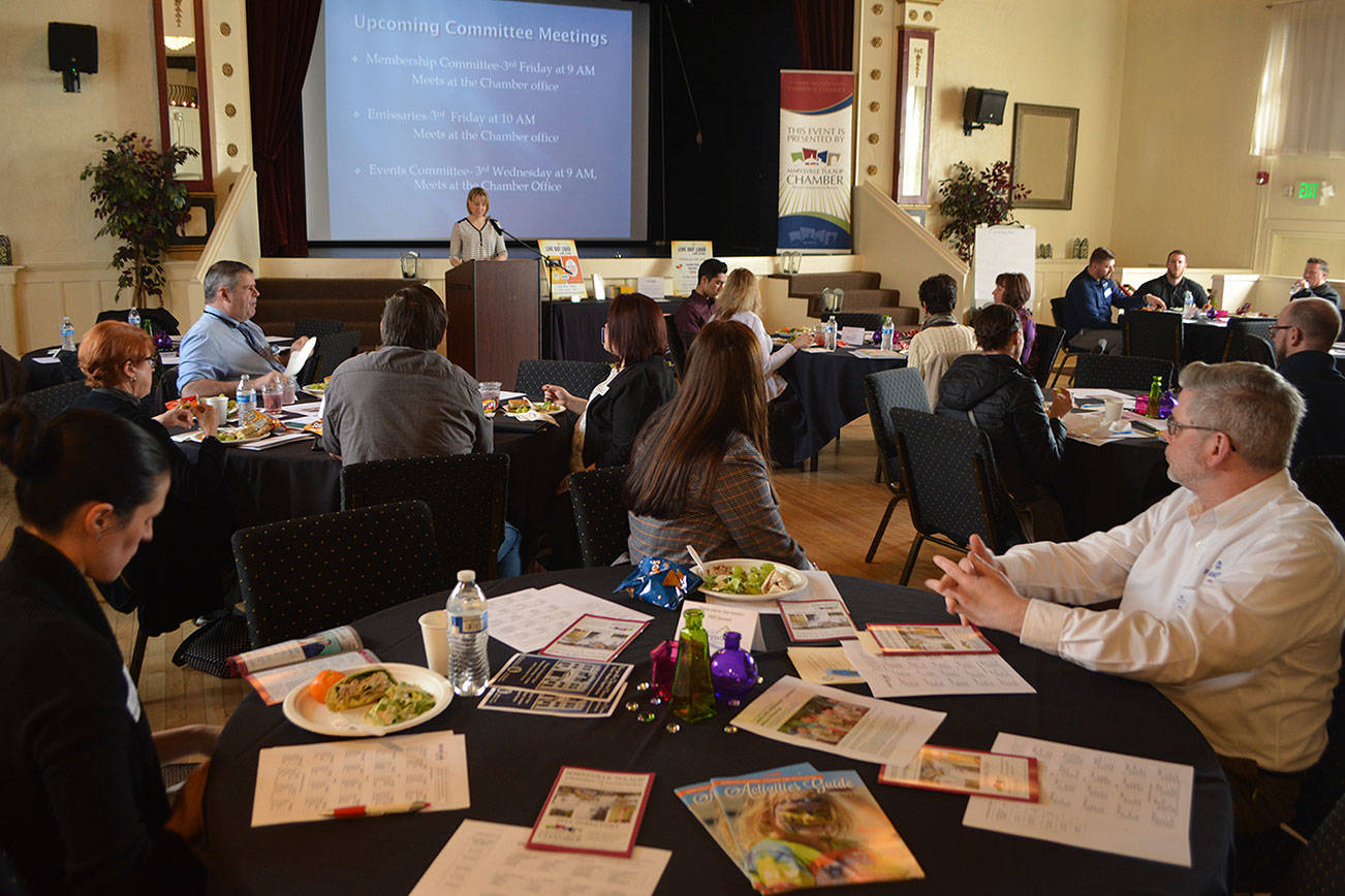 ‘Customer Service’ topic at 1st chamber luncheon