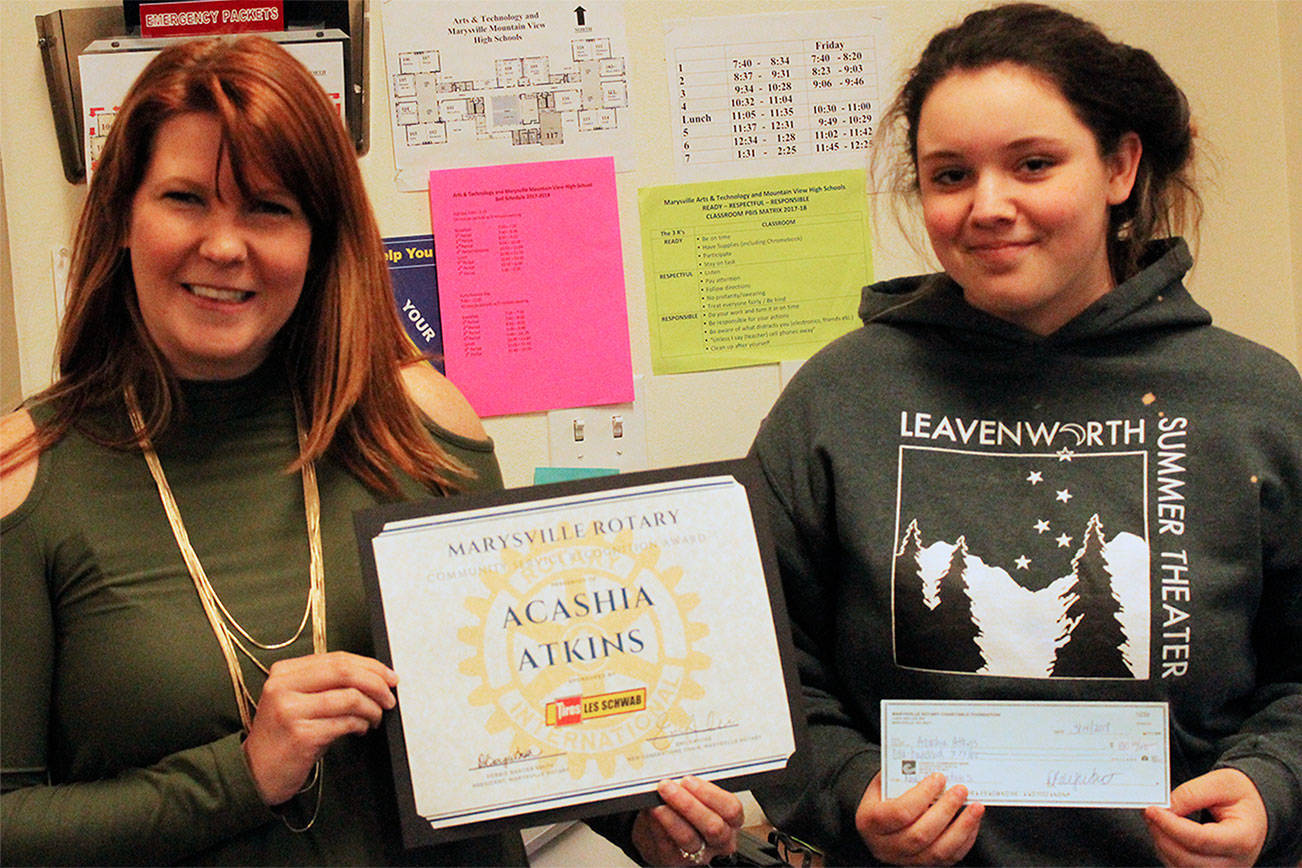 4 get community service awards