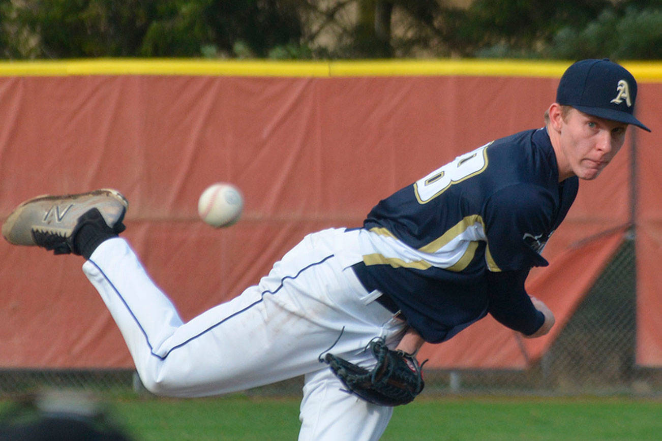 Arlington’s Owen owns M-P; Eagles also win 3-2