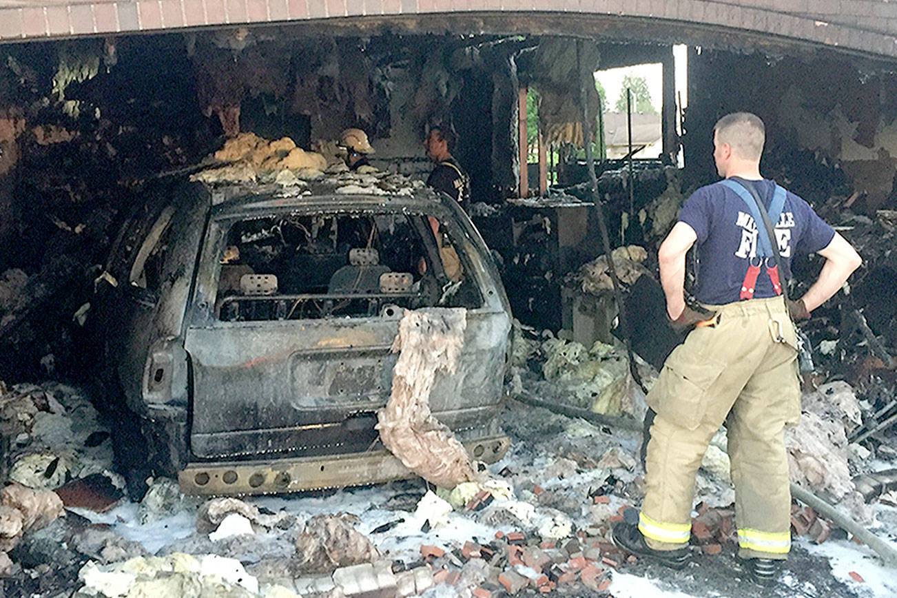 Fire damages Marysville home, 3 cars