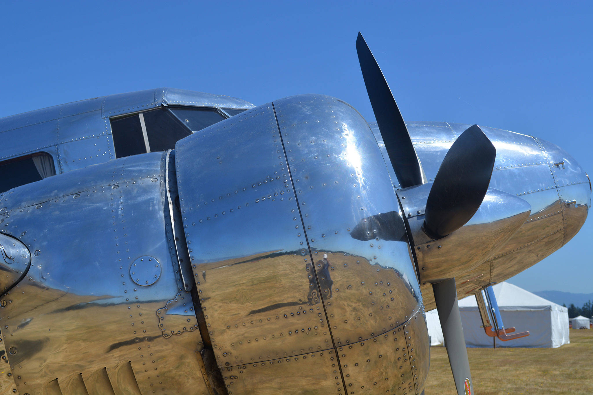 Those are not UFO’s at the Arlington Fly-In