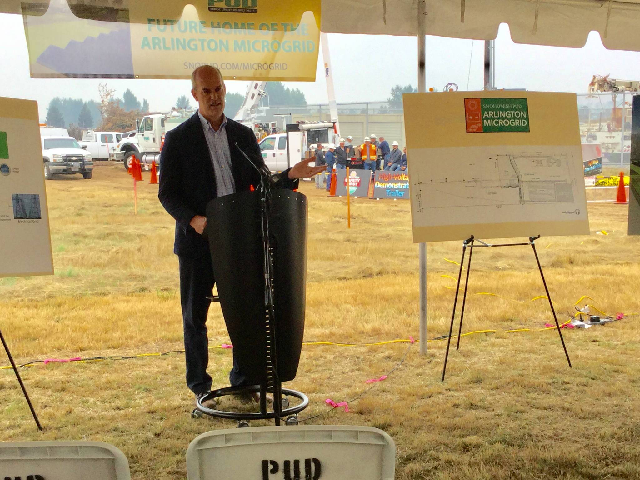PUD breaks ground on cutting-edge Arlington Microgrid and Clean Energy Technology Center
