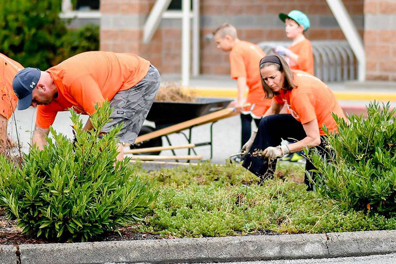 Community partner helps beautify Arlington elementary school