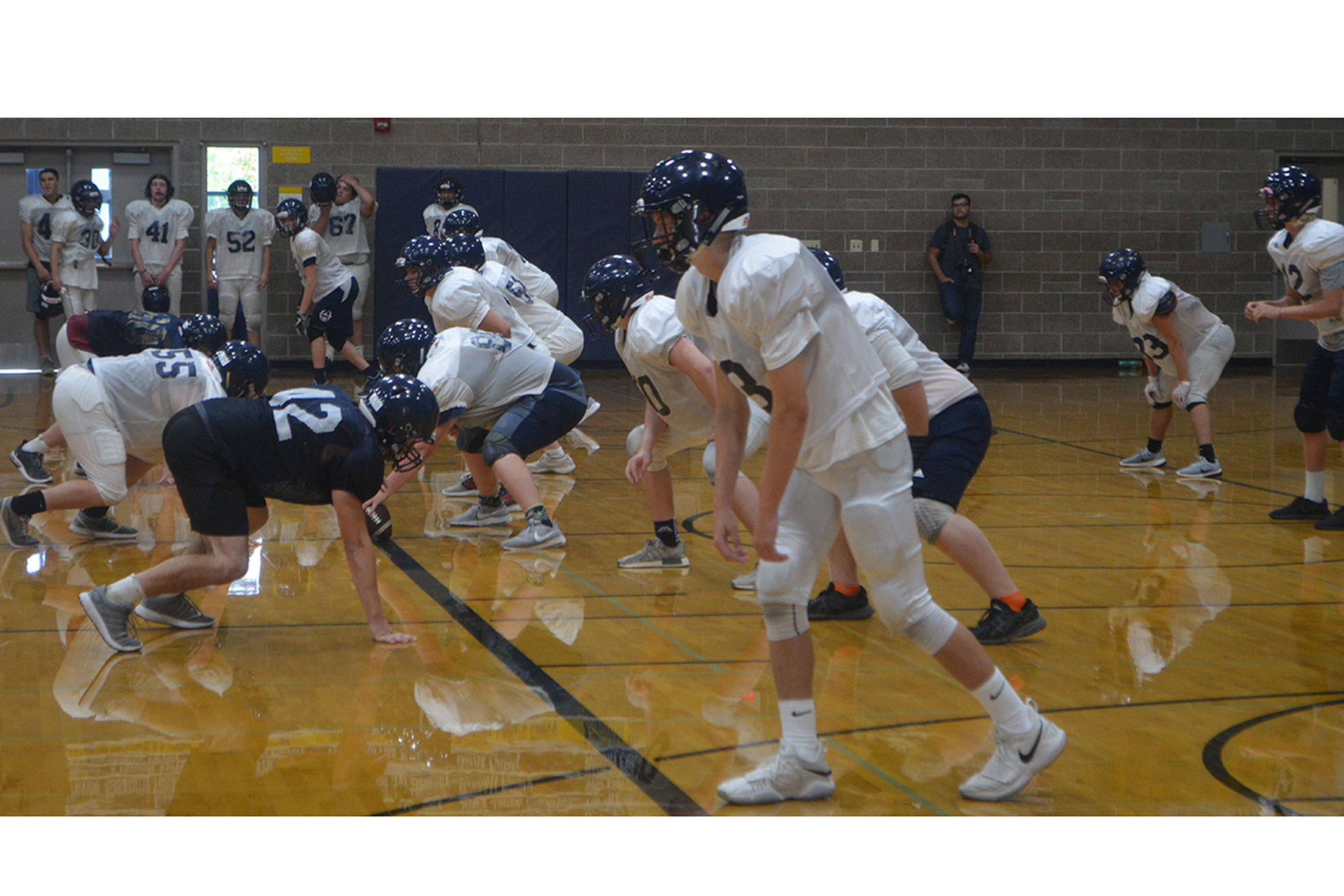 Despite the haze, it’s crystal clear who the Eagles QB is (slide show)