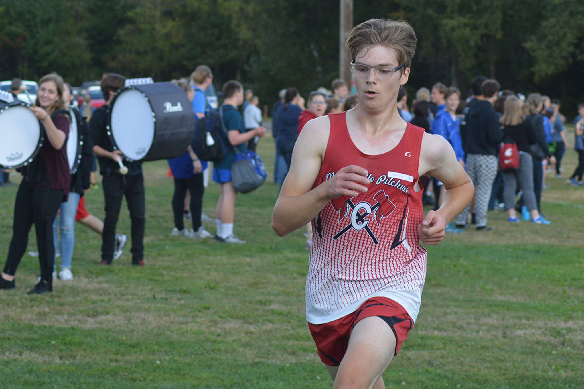 Arlington, M-P runners stand out at cross country meet (slide show)
