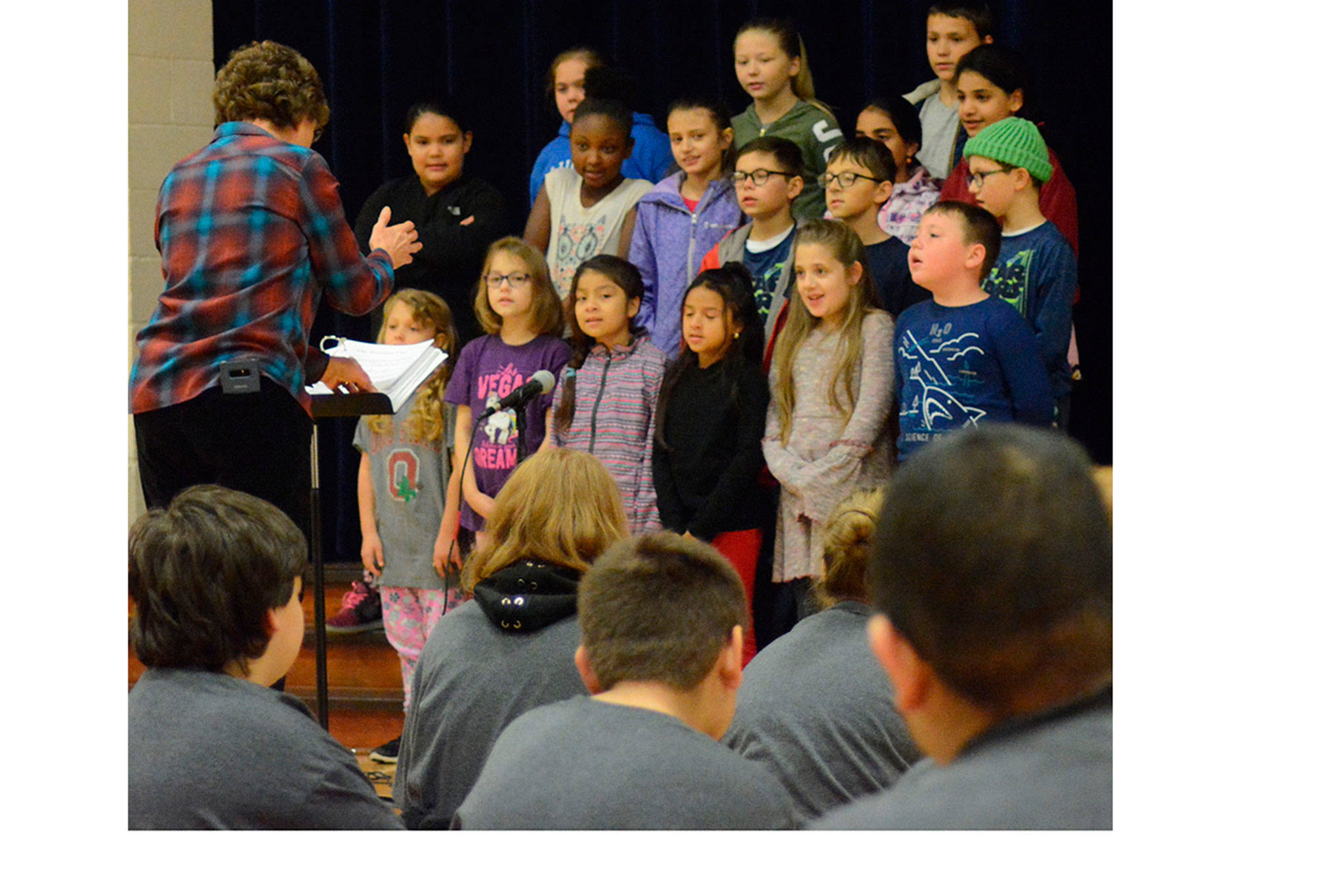 MMS choir inspires Liberty students to keep singing