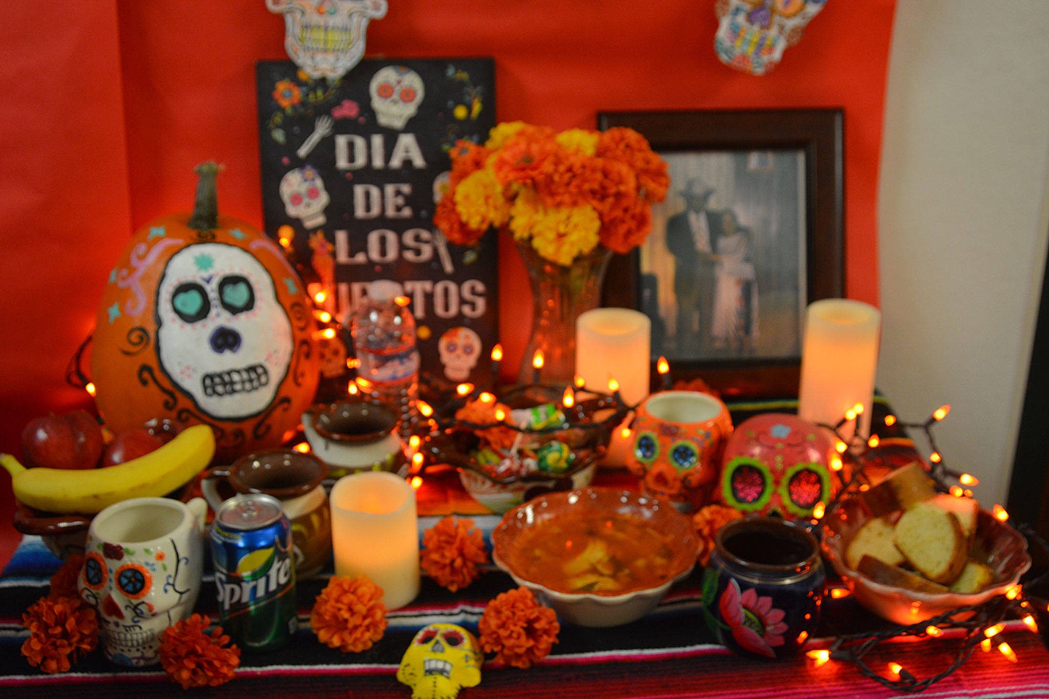 Students notice similarities when studying culture of Mexico (slide show)