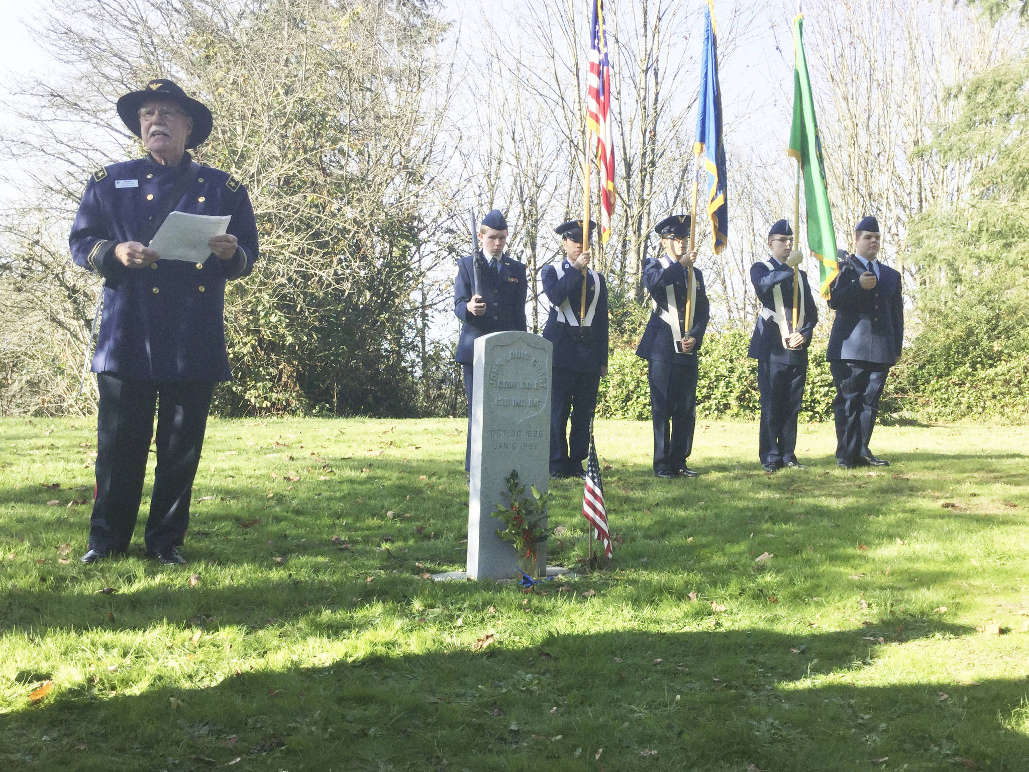 Grave of Civil War soldier re-dedicated in Arlington Pioneer Cemetery (video)