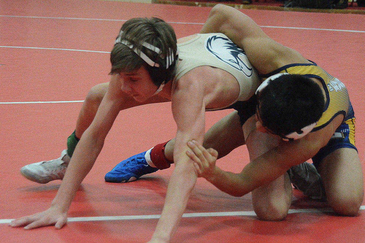 Arlington girls win, boys lose a heart-breaker (slide show)