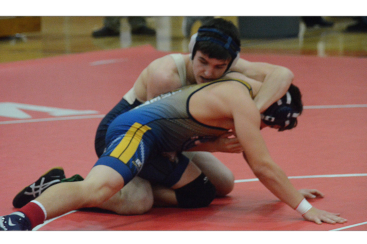 Arlington girls win, boys lose a heart-breaker (slide show)