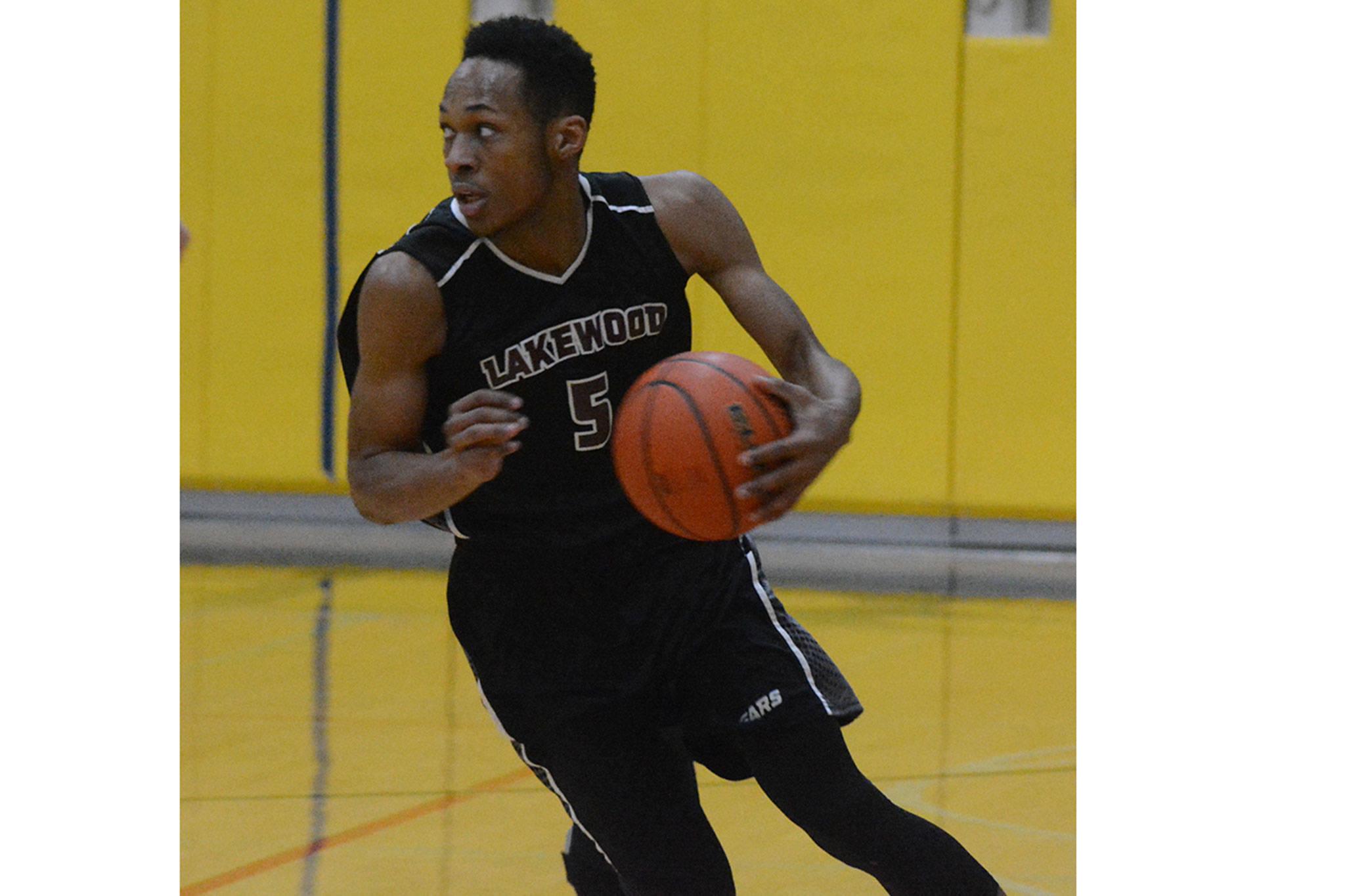 Coug’s hot shooting sparks defense in come-from-behind win over MG (slide show)