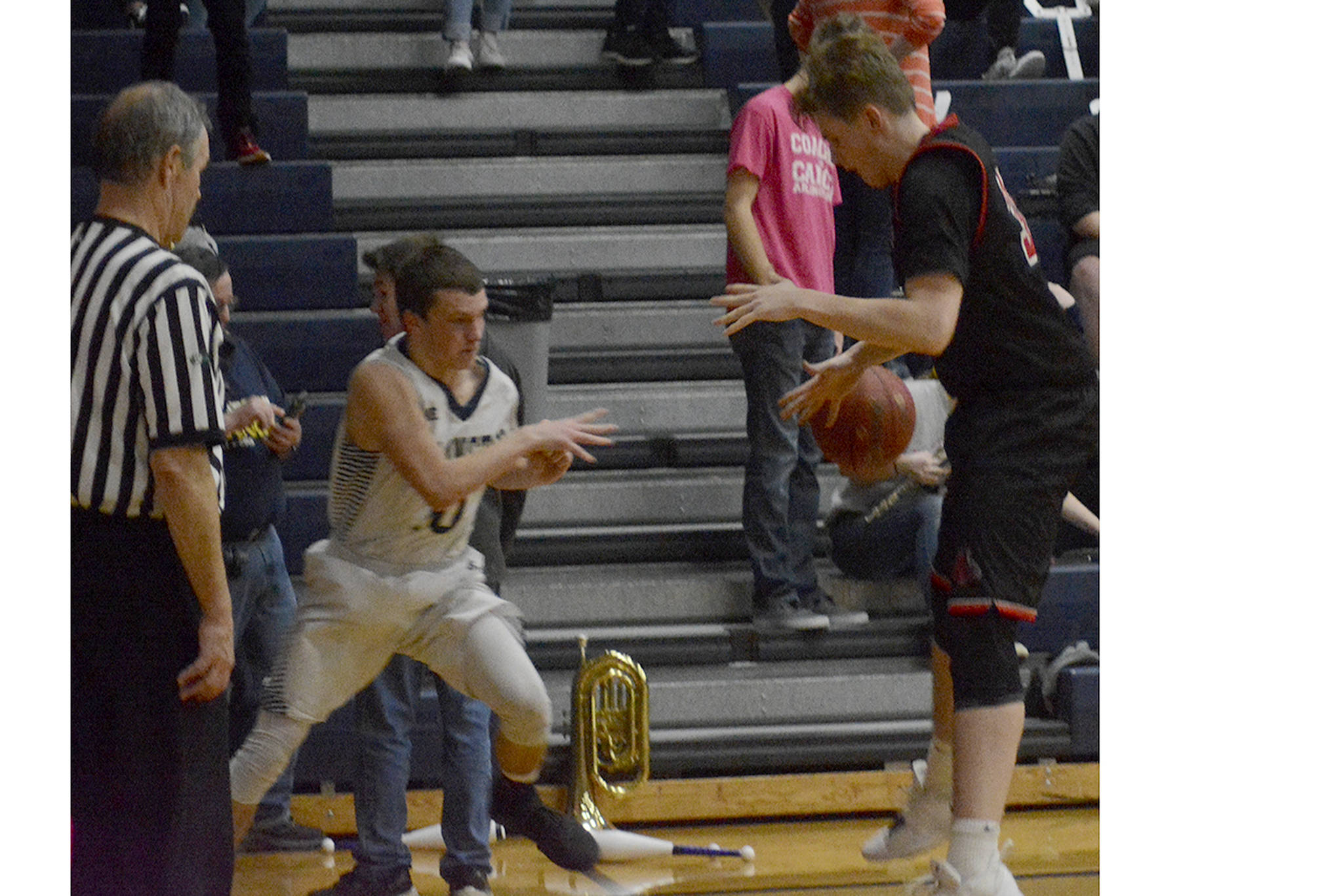 Inspired Eagles race past ABM Wildcats (slide show)