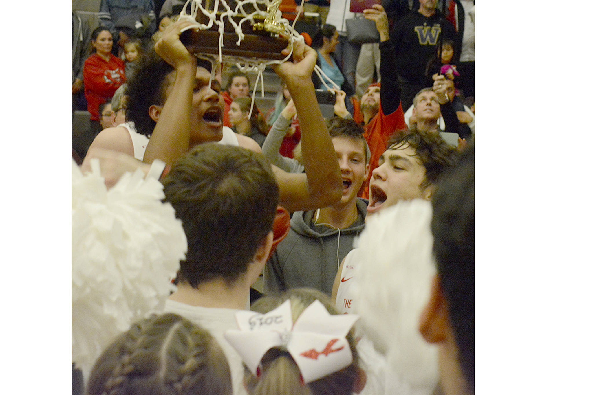 M-P shows championship-caliber defense in win over Arlington (slide show)