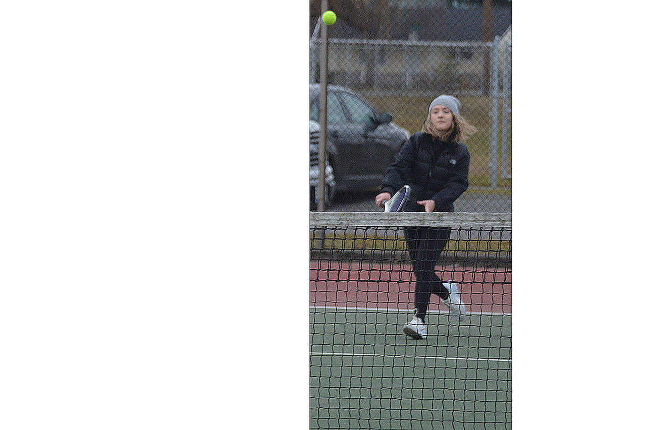 Arlington girls, boys win on the field (slide show)