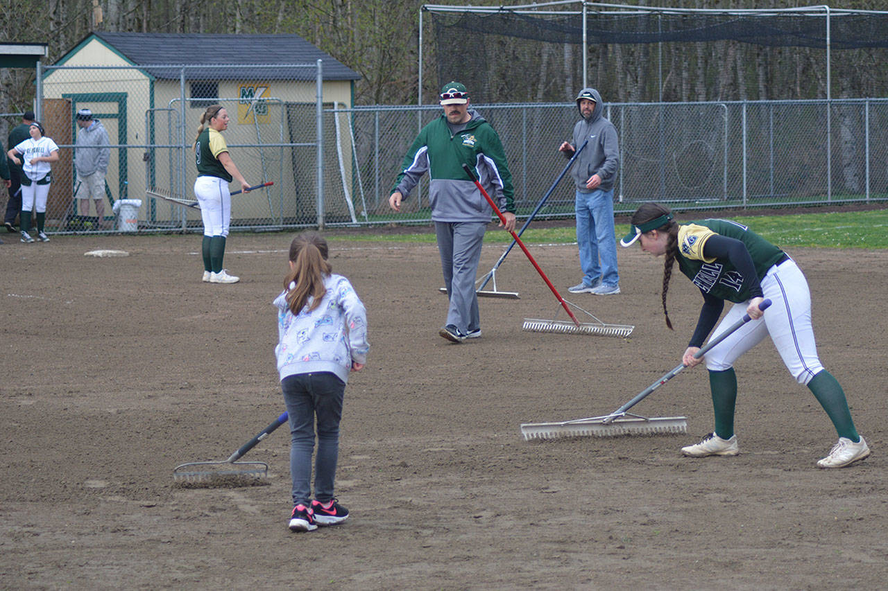 MG, M-P girls win; M-P soccer streak ends; Arlington 6th in golf (slide show)